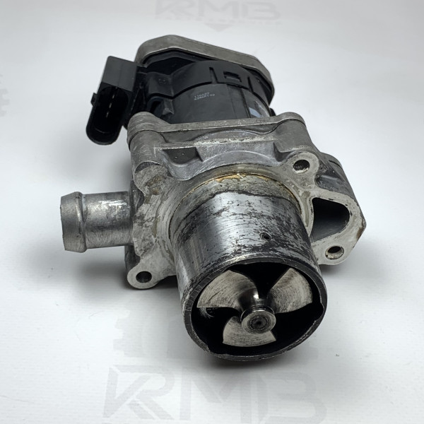 Клапан EGR (ЕГР) на Mercedes Sprinter W 906 311 313 315 513 515 2.2 cdi ом 646 00005320С9 А6461420119